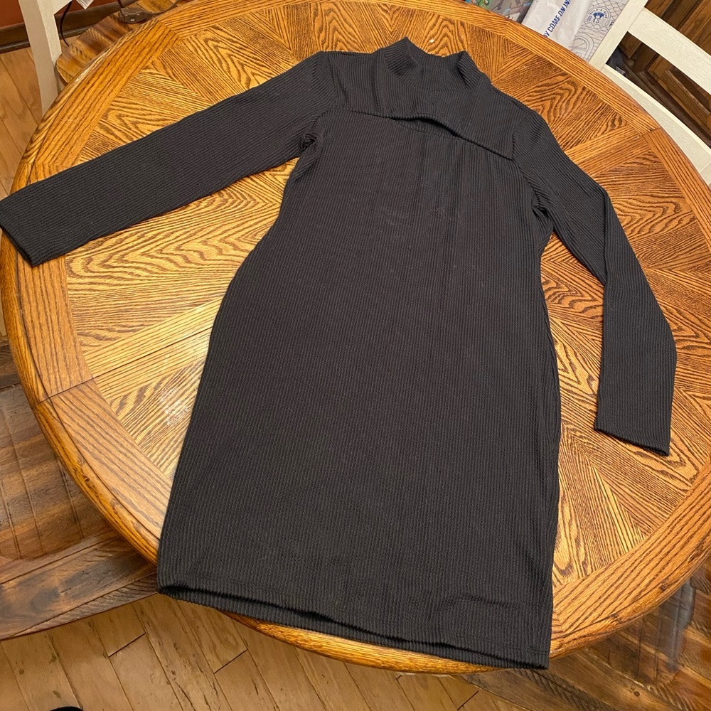 White birch dress with peekaboo